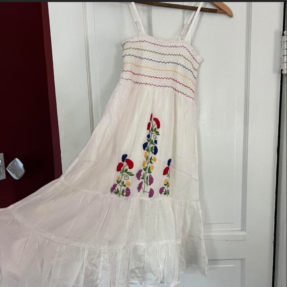 NWT Anthropologie Raga Embroidered Dress